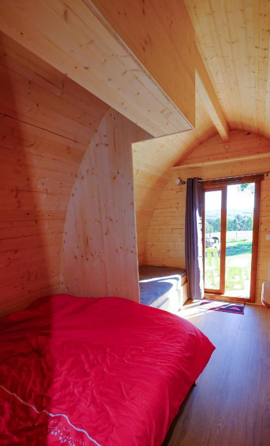 Les Roulottes De La Ferme Des Chanaux Saint-Julien-d'Ance Zewnętrze zdjęcie