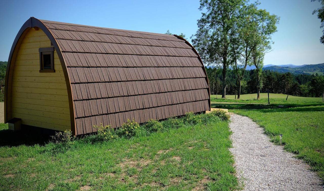 Les Roulottes De La Ferme Des Chanaux Saint-Julien-d'Ance Zewnętrze zdjęcie